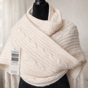 Torrid Cream Cable Knit Scarf NWT Soft Cozy Oversized Winter Scarf 80x14inches